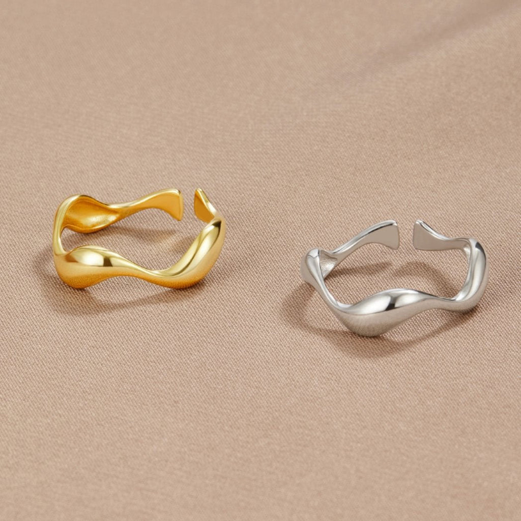 Luxe Wave Ring