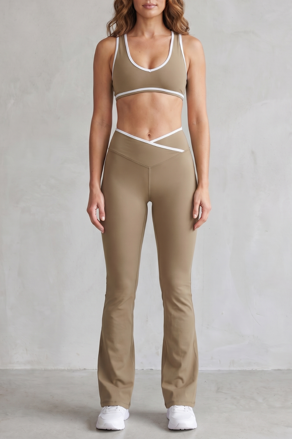 Sculpting Contrast Trim Activewear Set