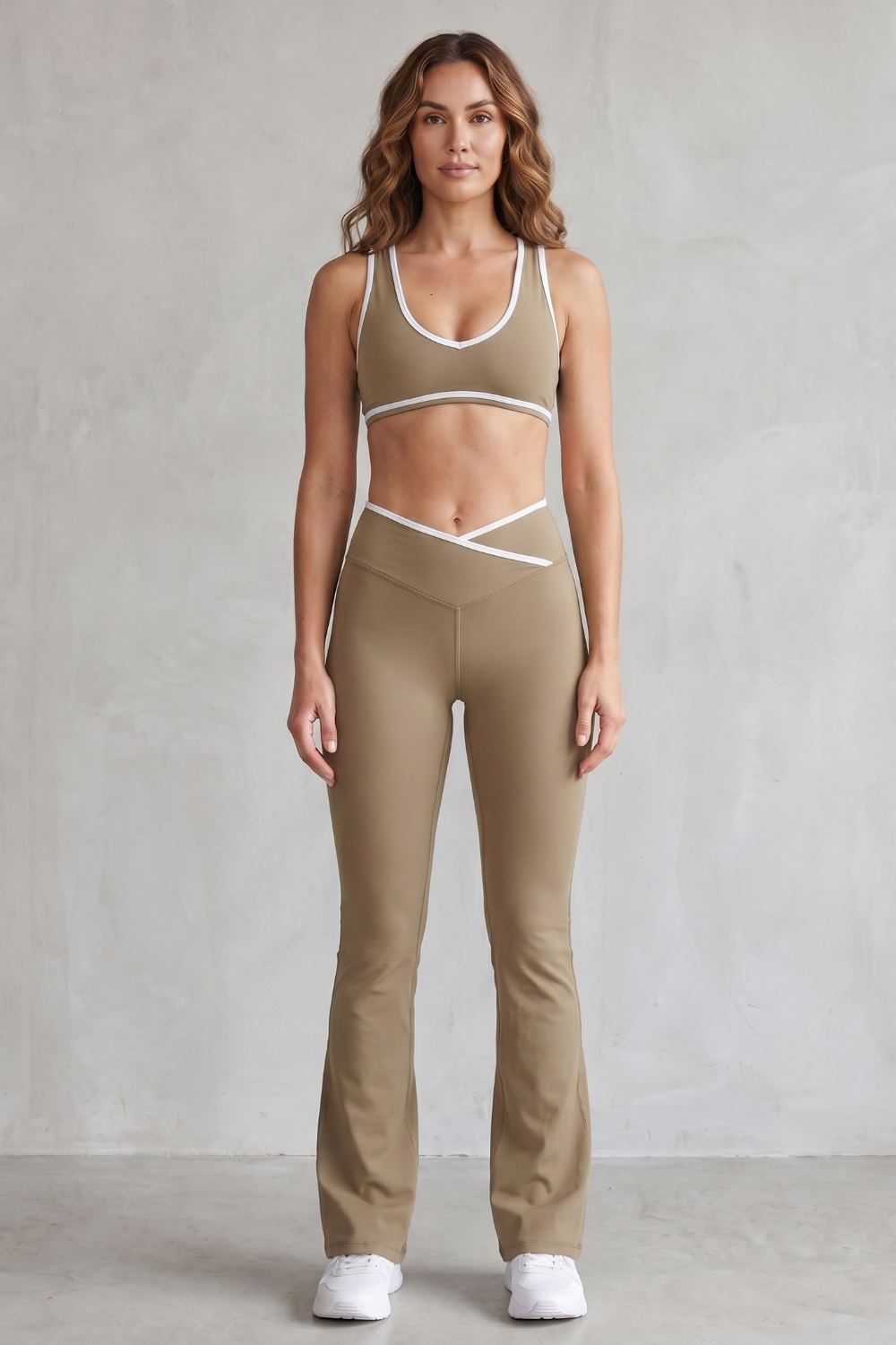 Sculpting Contrast Trim Activewear Set