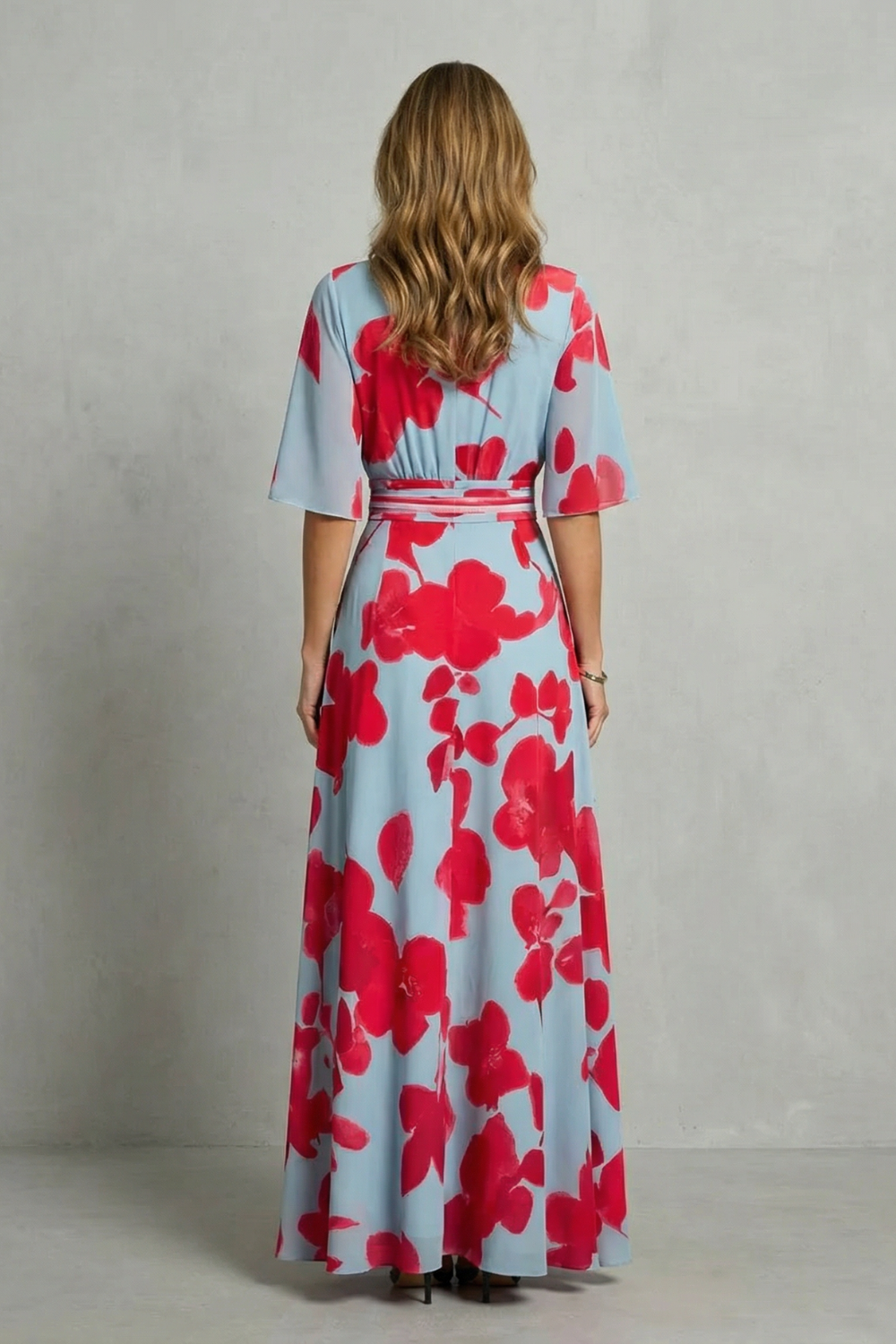 Statement Bloom Contrast V-neck Maxi Dress