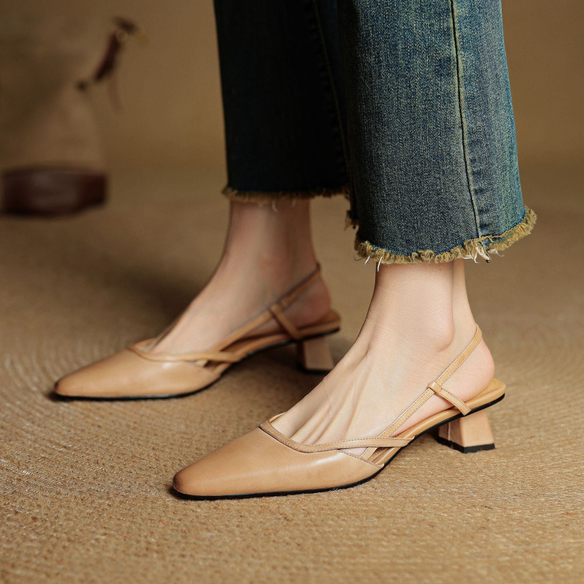 Velune Slingback Leather Heels