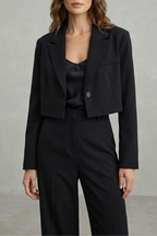 Chic Cropped Silhouette Blazer