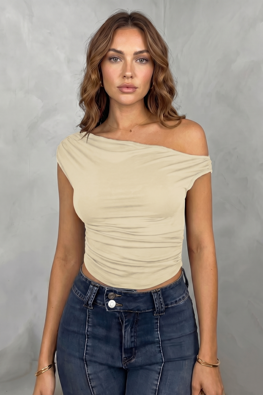 Asymmetric Ruched Silhouette One Shoulder Top