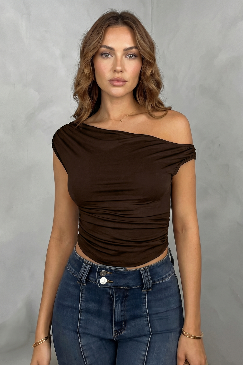 Asymmetric Ruched Silhouette One Shoulder Top