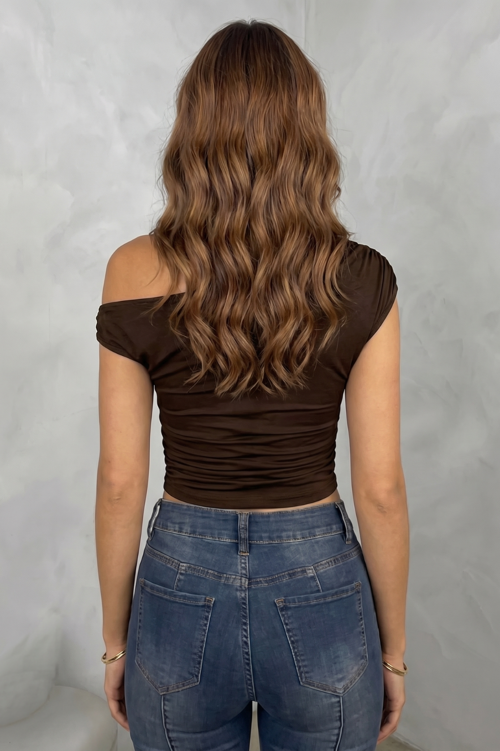 Asymmetric Ruched Silhouette One Shoulder Top