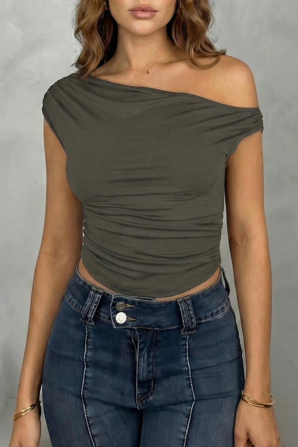 Asymmetric Ruched Silhouette One Shoulder Top