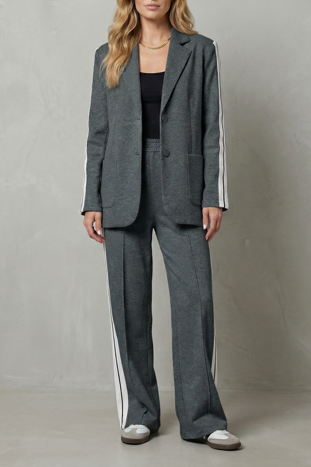 Sporty Tailored Contrast Two Piece Set