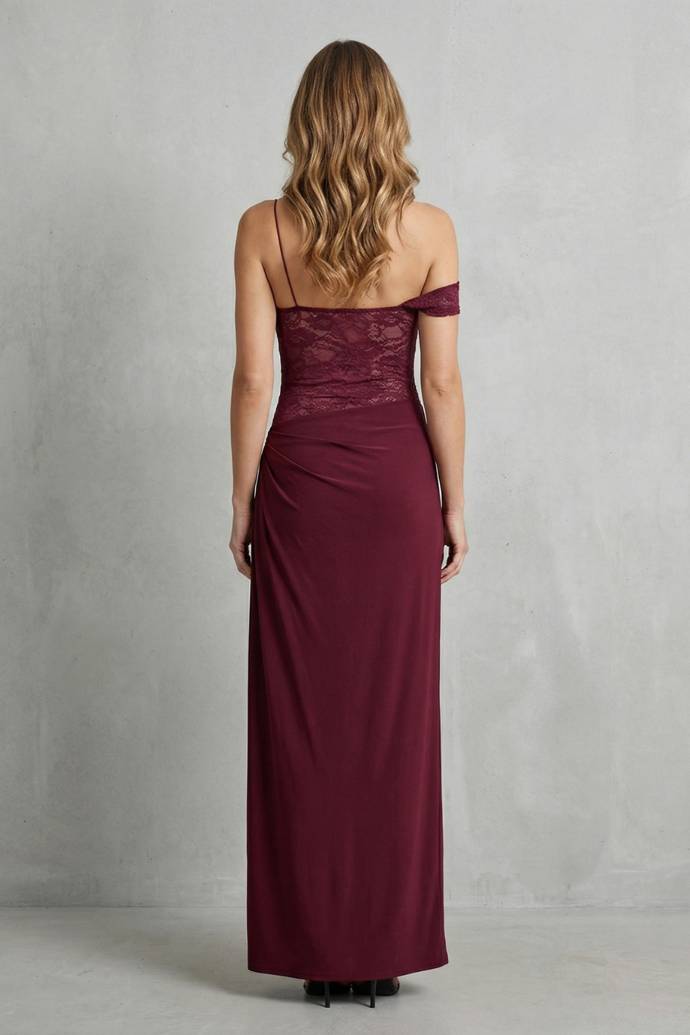 Timeless Romance Women’s Elegant Lace Maxi Dress