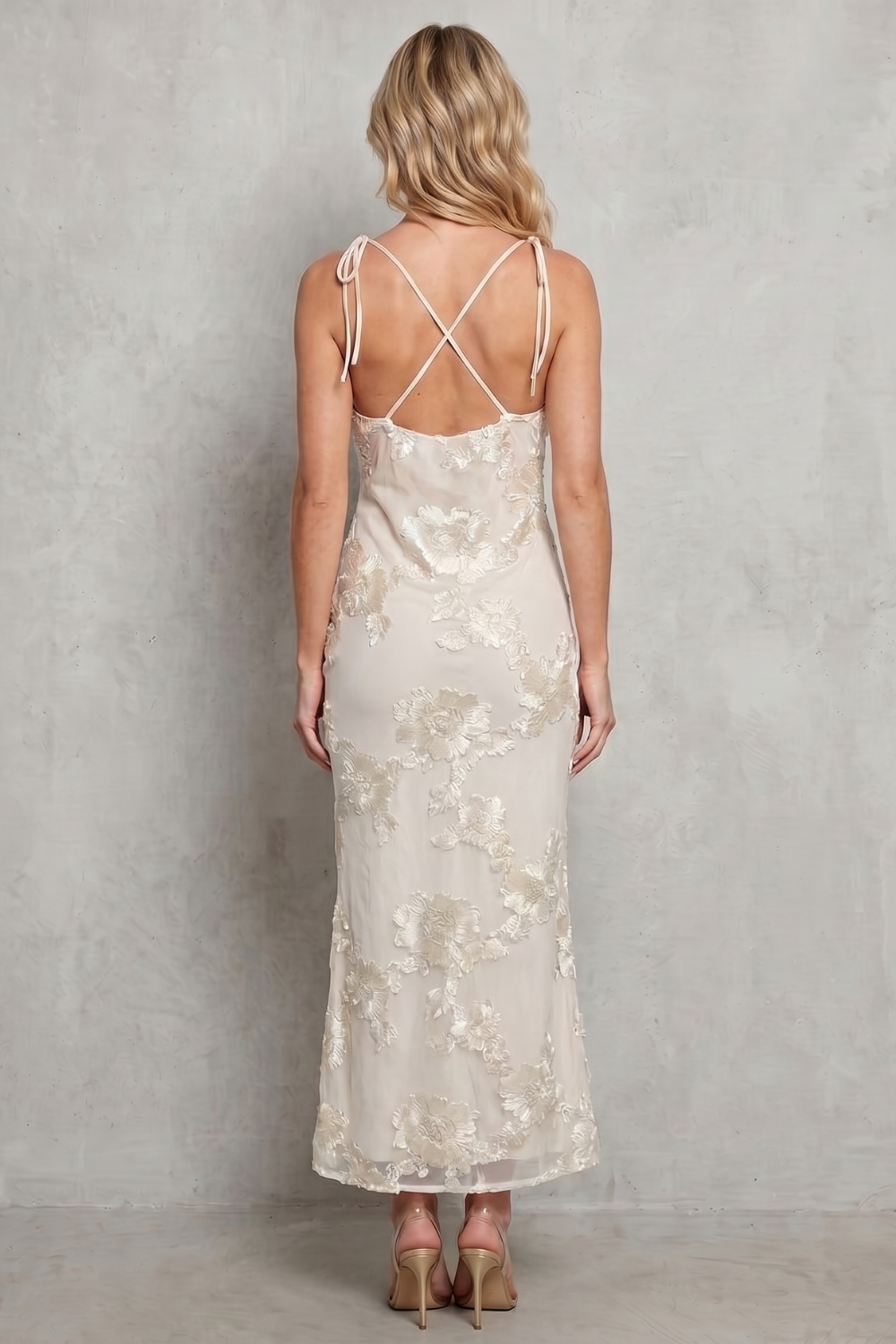 Radiant Bloom Women’s Floral Bodycon Maxi Dress