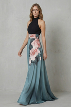Contrast Floral Elegance Maxi Dress