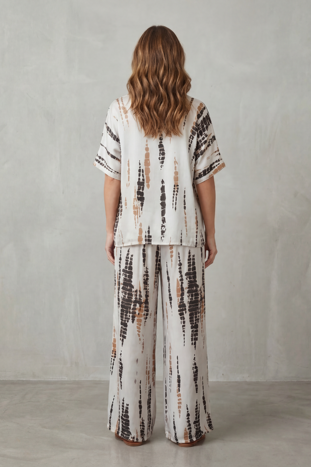 Abstract Print Detail Wide-Leg Lounge Set