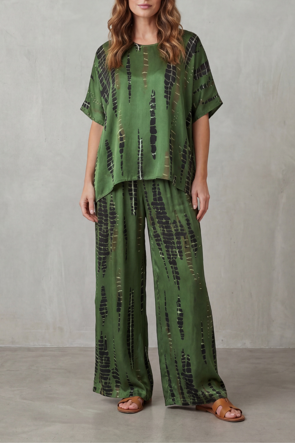 Abstract Print Detail Wide-Leg Lounge Set