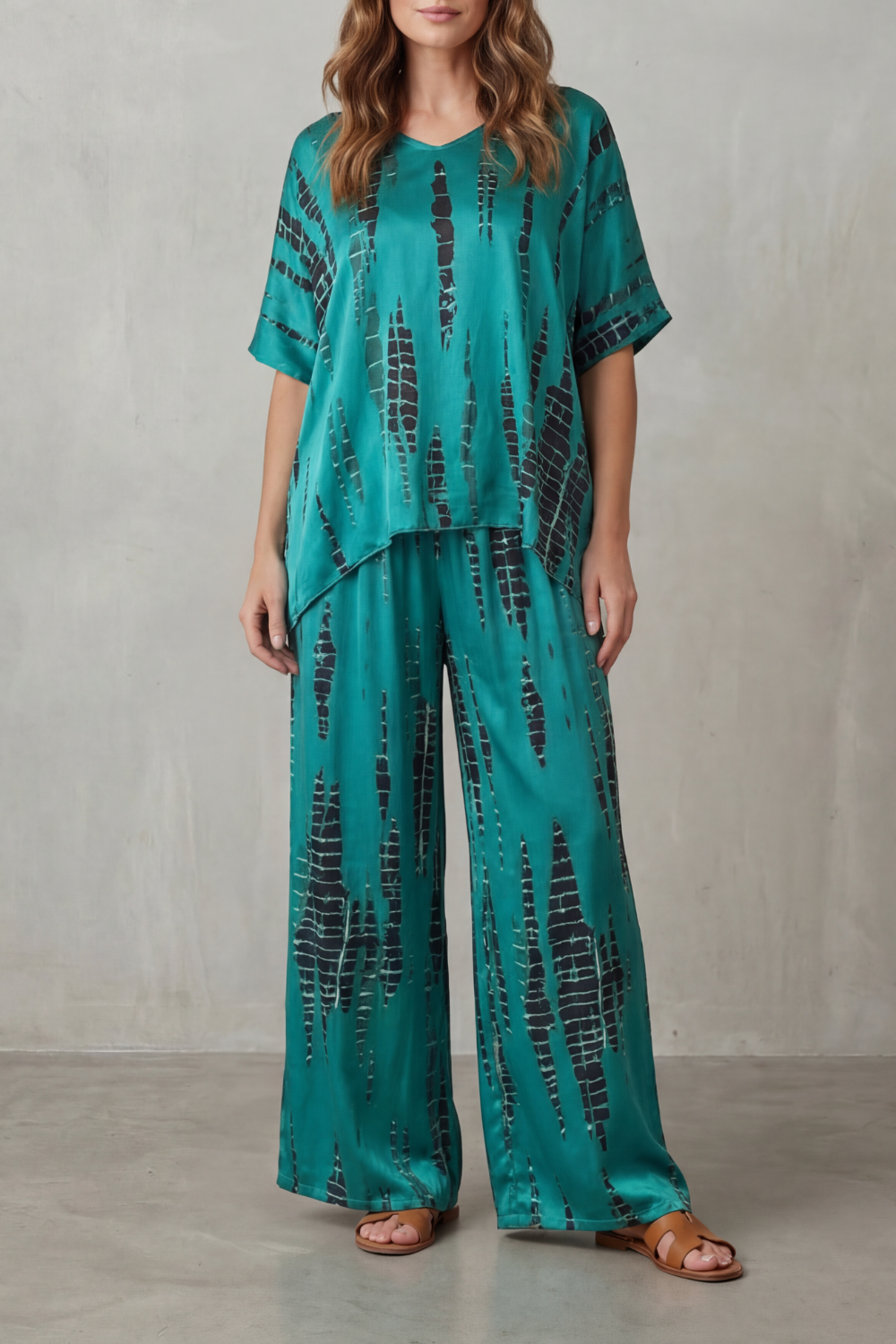 Abstract Print Detail Wide-Leg Lounge Set