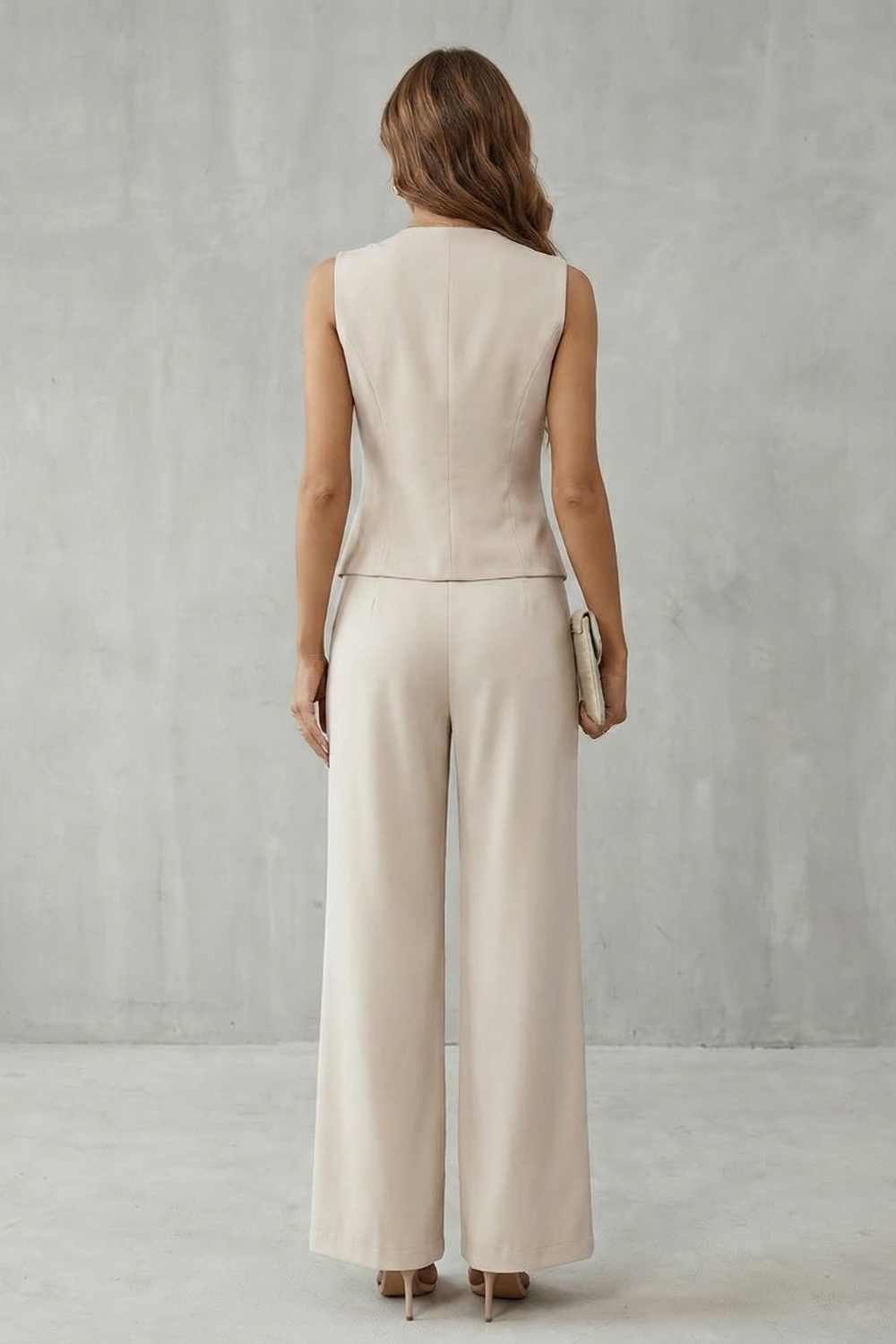 Tailored Minimal Elegance Vest Set