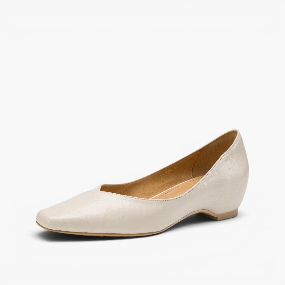 Noémie Square-Toe Leather Flat