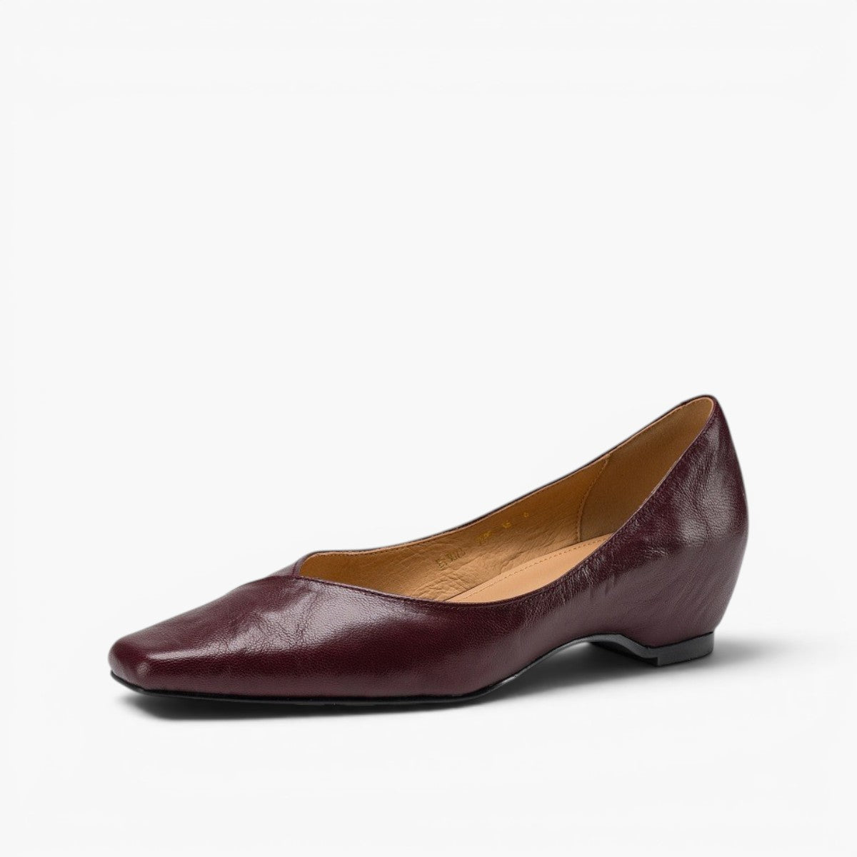 Noémie Square-Toe Leather Flat