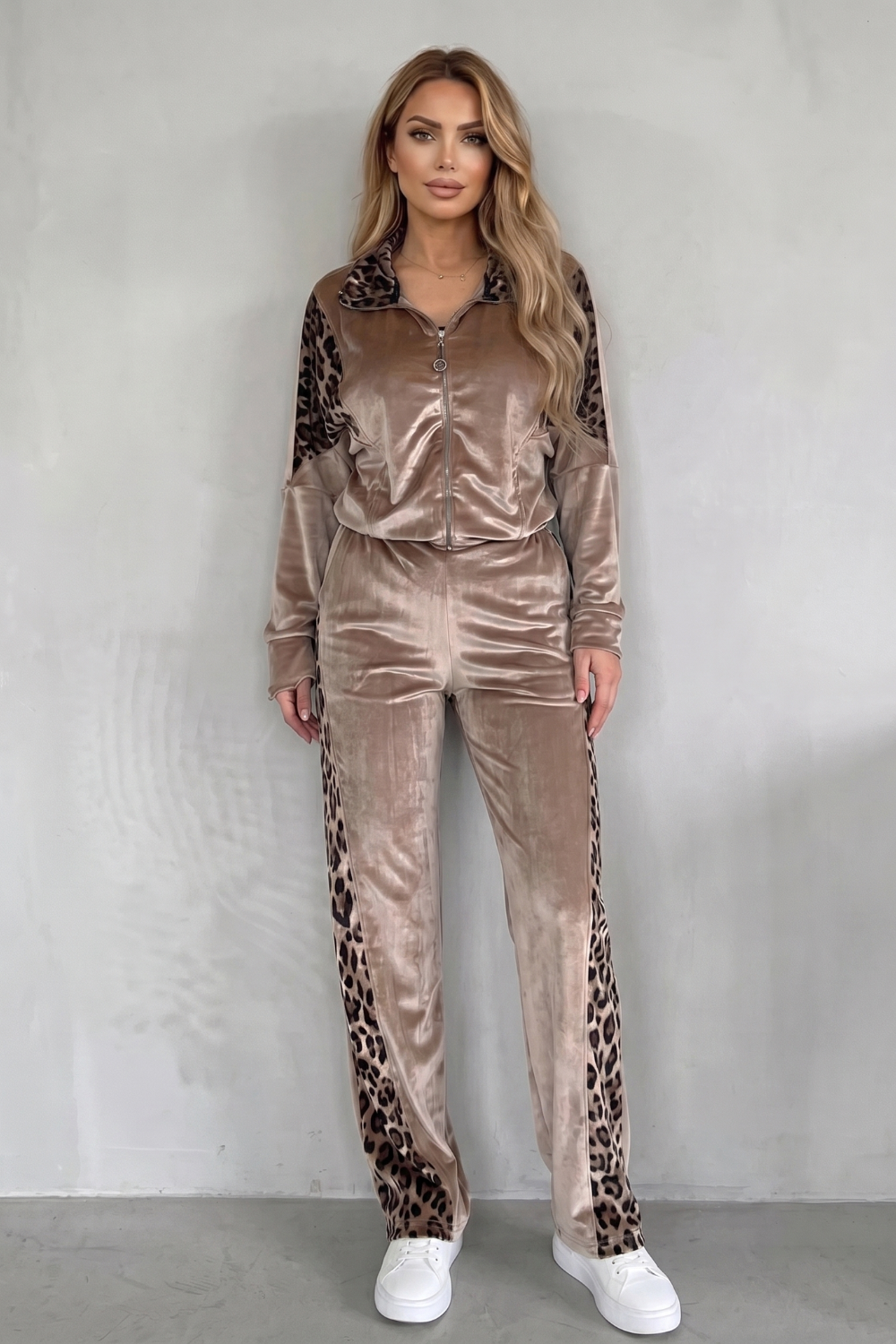 Leopard Contrast Athleisure Three-piece Set