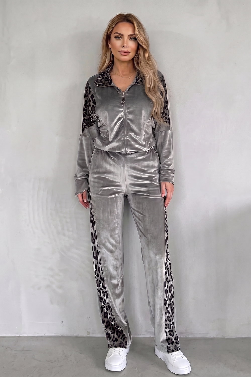 Leopard Contrast Athleisure Three-piece Set