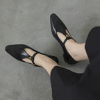 Camélia T-Bar Leather Pumps