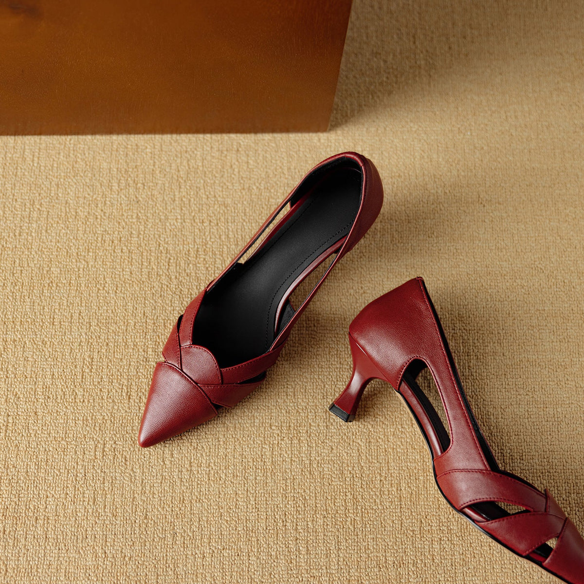 Aveline Cutout Leather Pumps