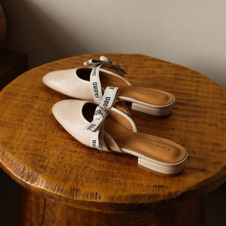 Maelle Bow Leather Mules