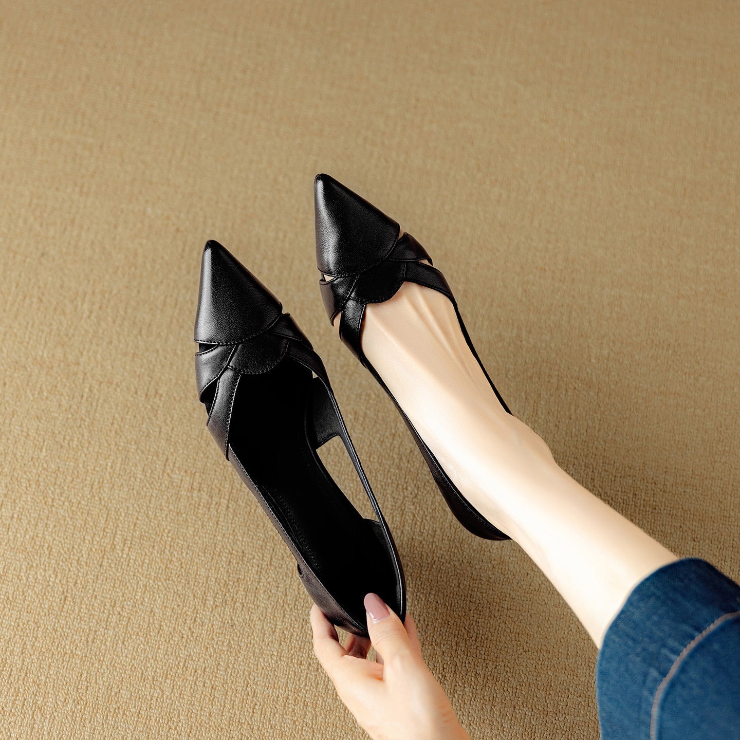 Aveline Cutout Leather Pumps