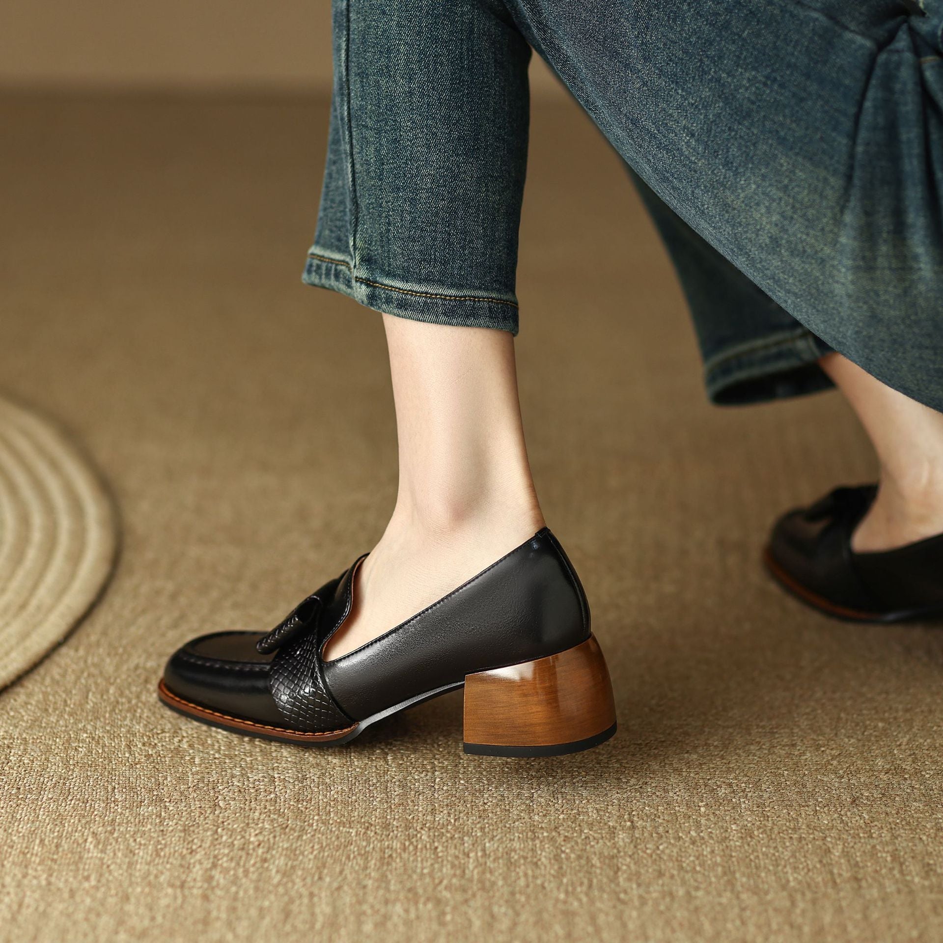 Velmora Bow Leather Loafer Pumps