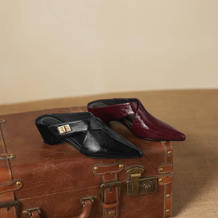 Aurel Leather Sculpt Mules