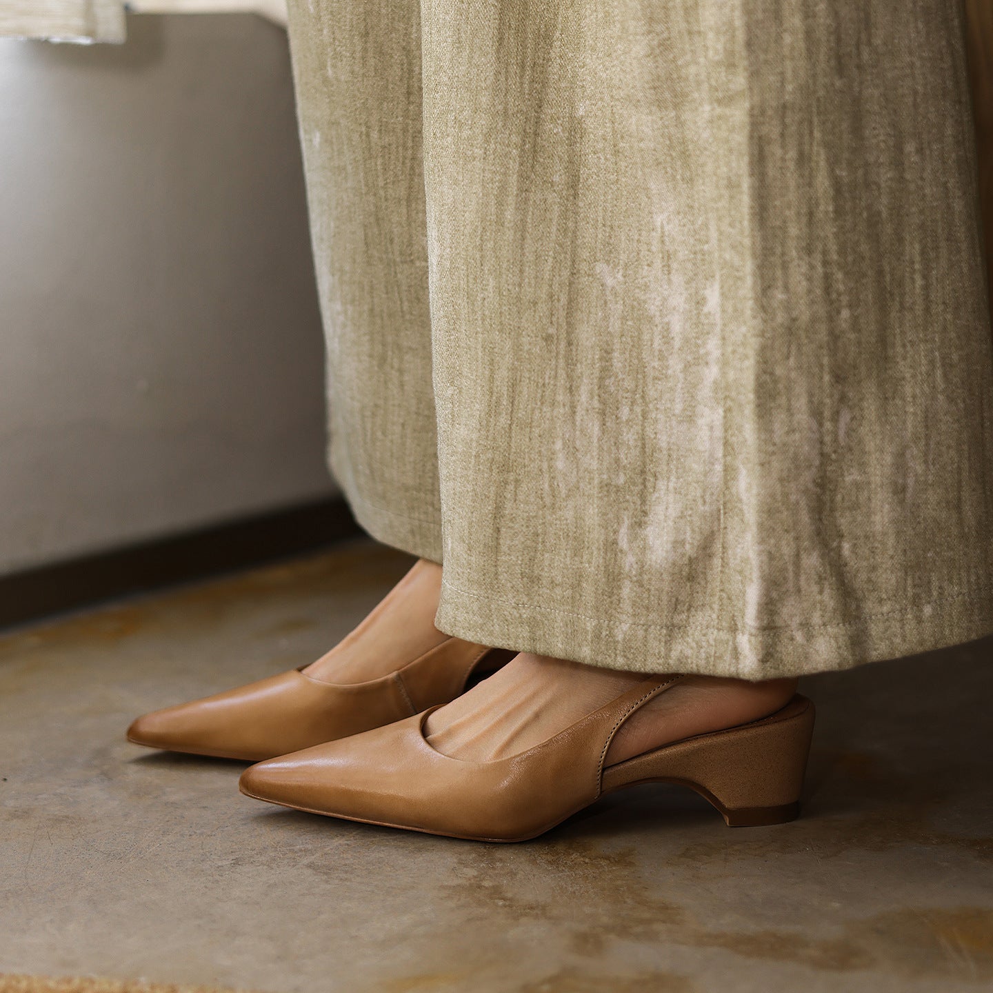 Vela Sculpt Leather Heels