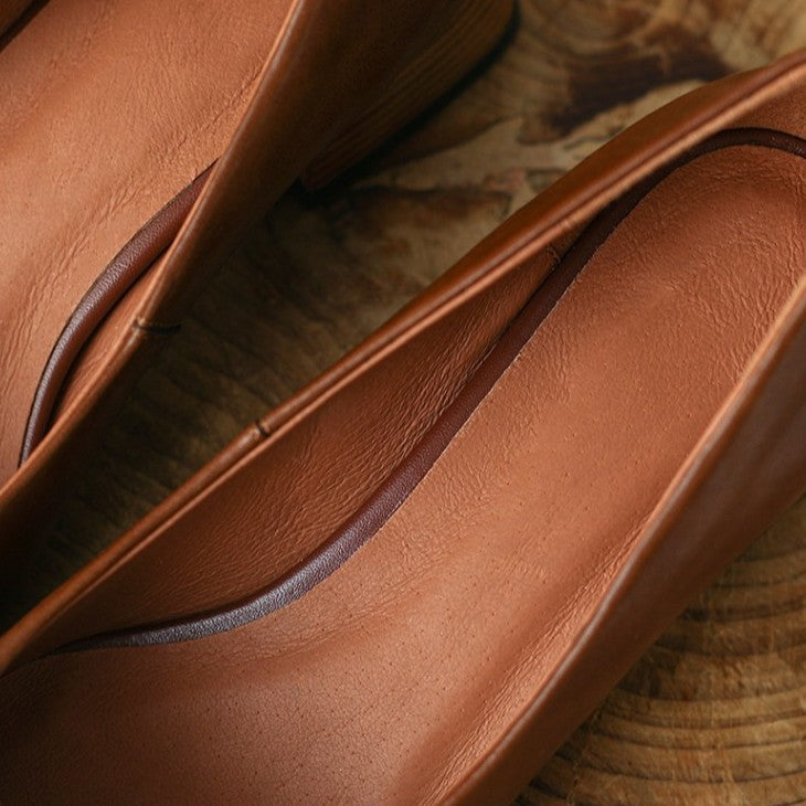 Norvyn Square Leather Pumps