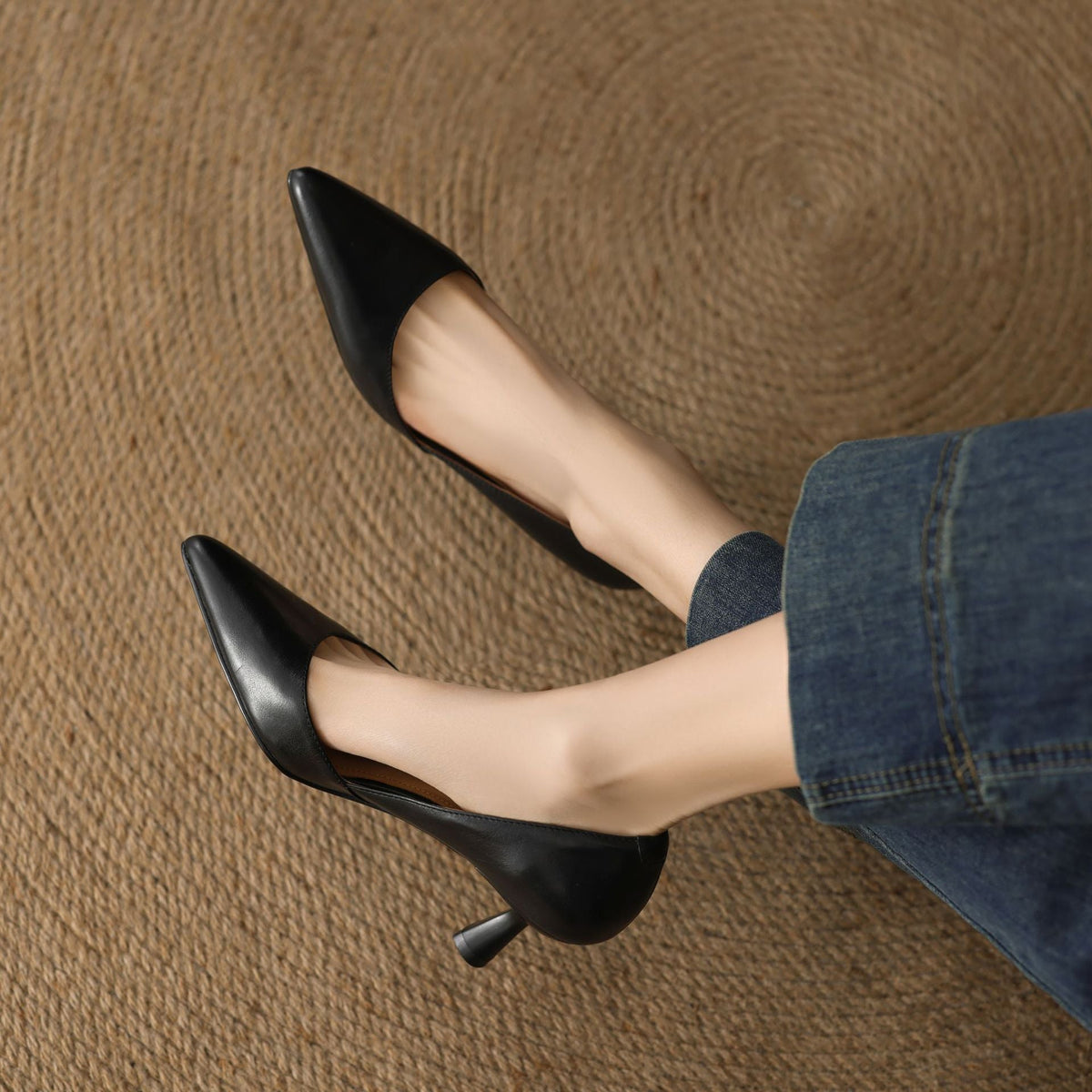 Loréne Curve Leather Heels