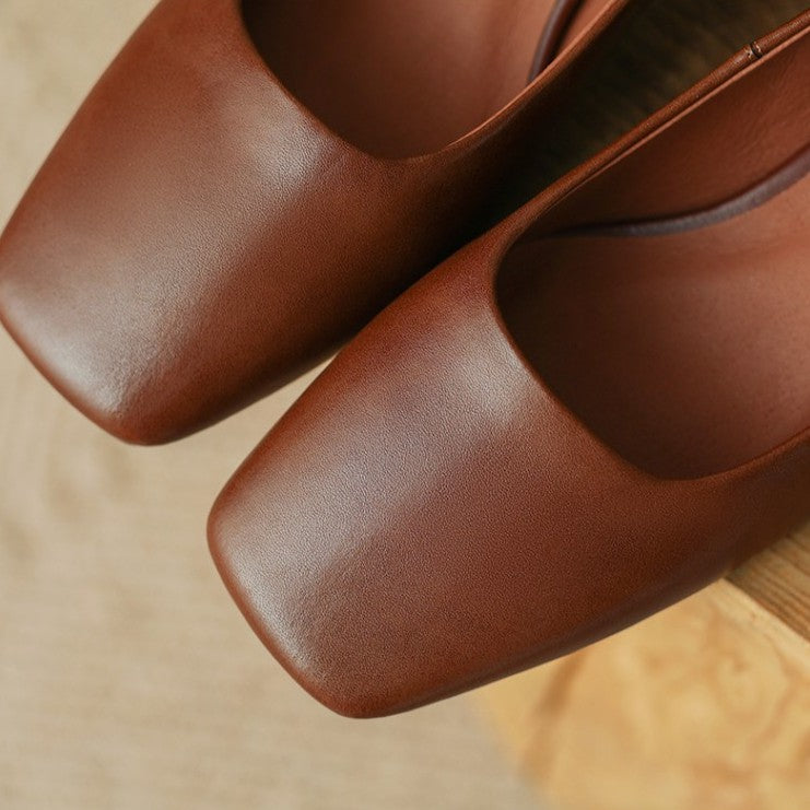 Norvyn Square Leather Pumps