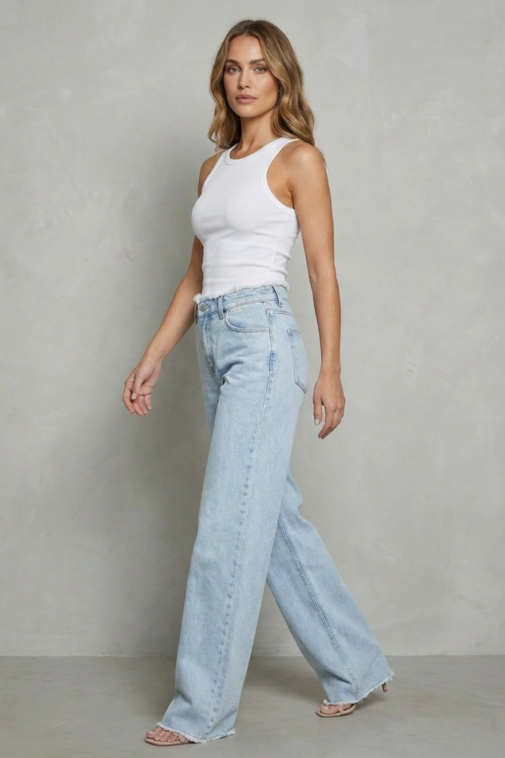 Raw Hem Detail High-waist Wide-leg Jeans