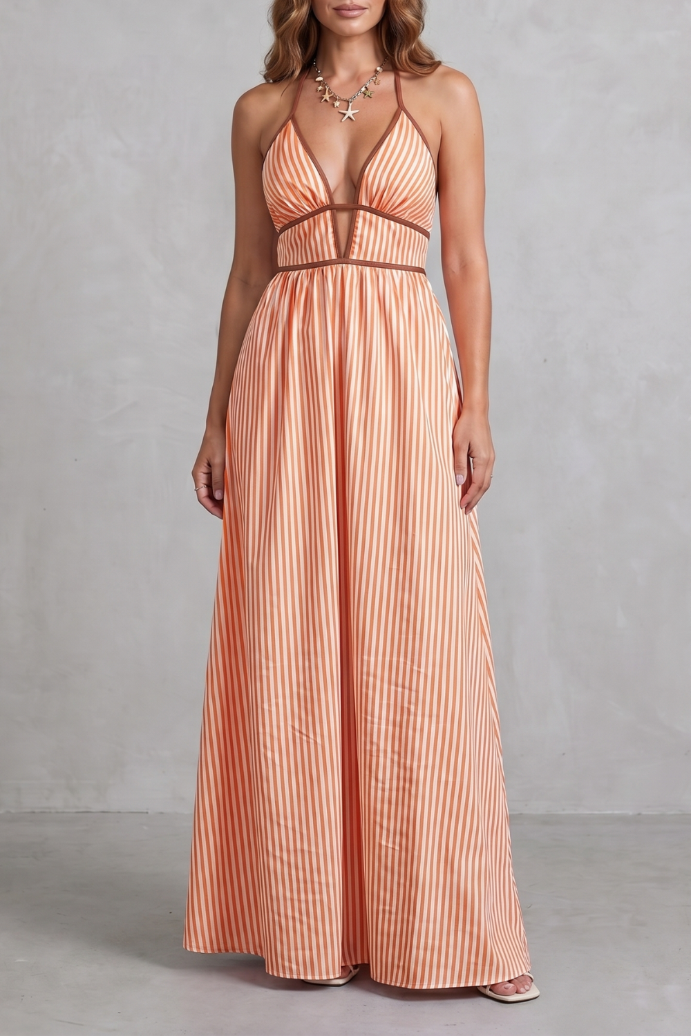 Striped Backless Silhouette Maxi Dress