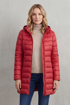 Serelune – Featherlight warmth – Hooded down jacket