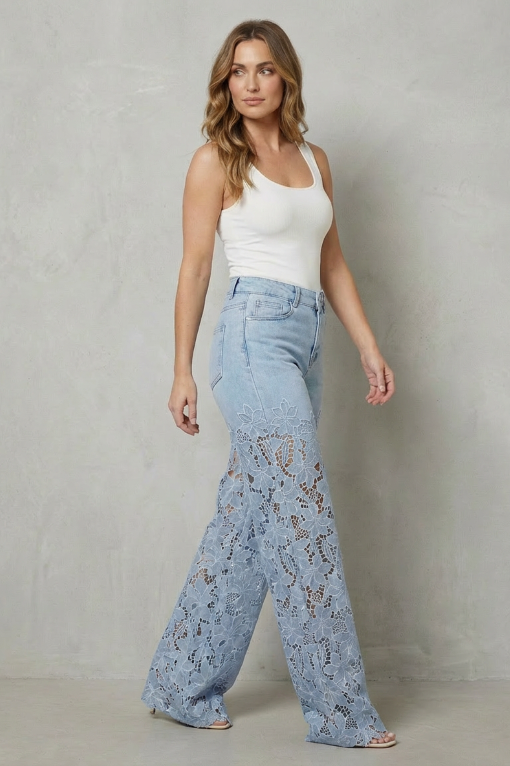 Floral Lace Overlay Wide-leg Denim Jeans