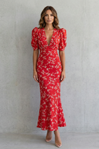 Romantic Floral Elegance Maxi Dress