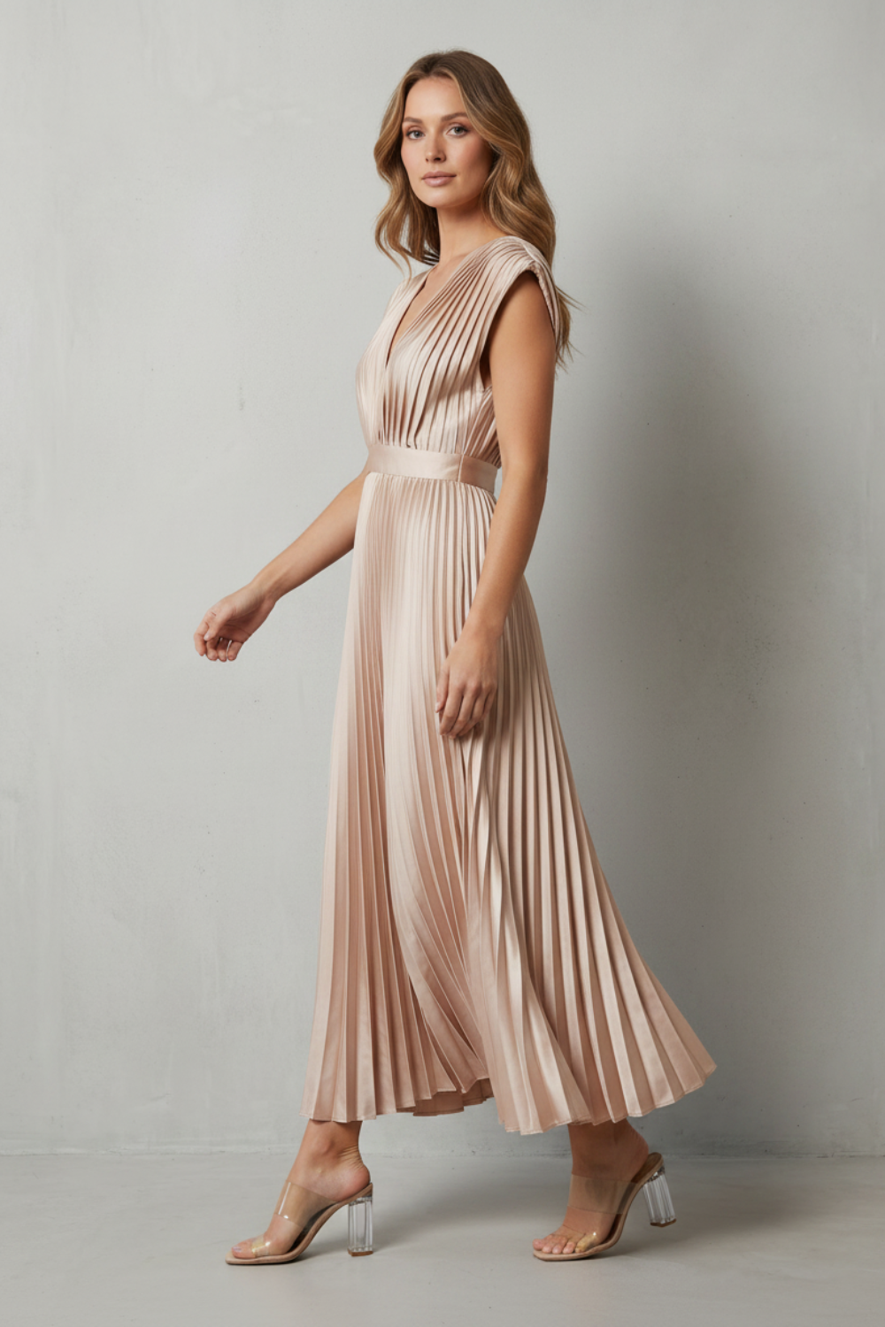 Flowing Pleated Elegance Midi Dress