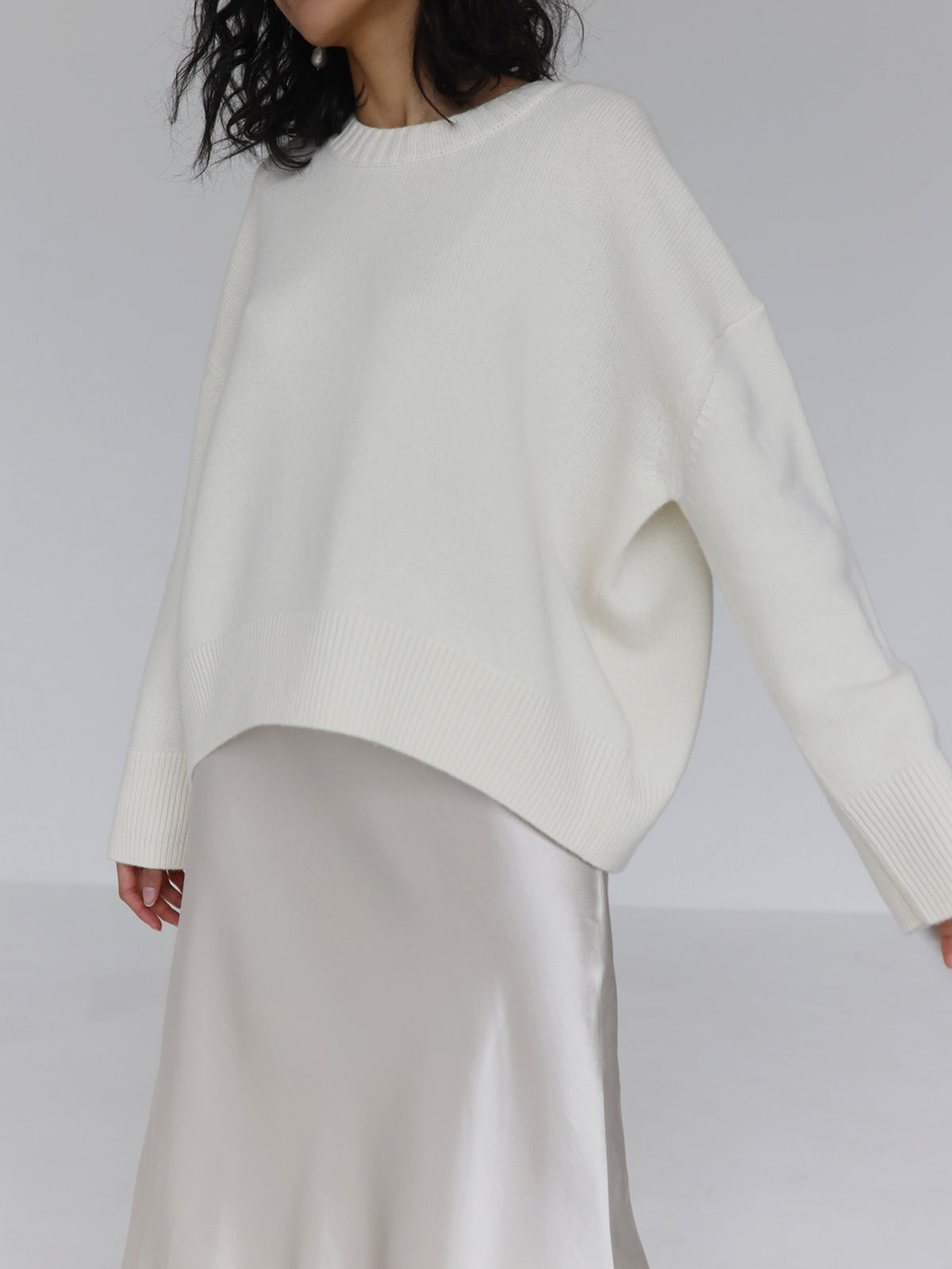 Women's Oversized Crew Neck Knit Jumper