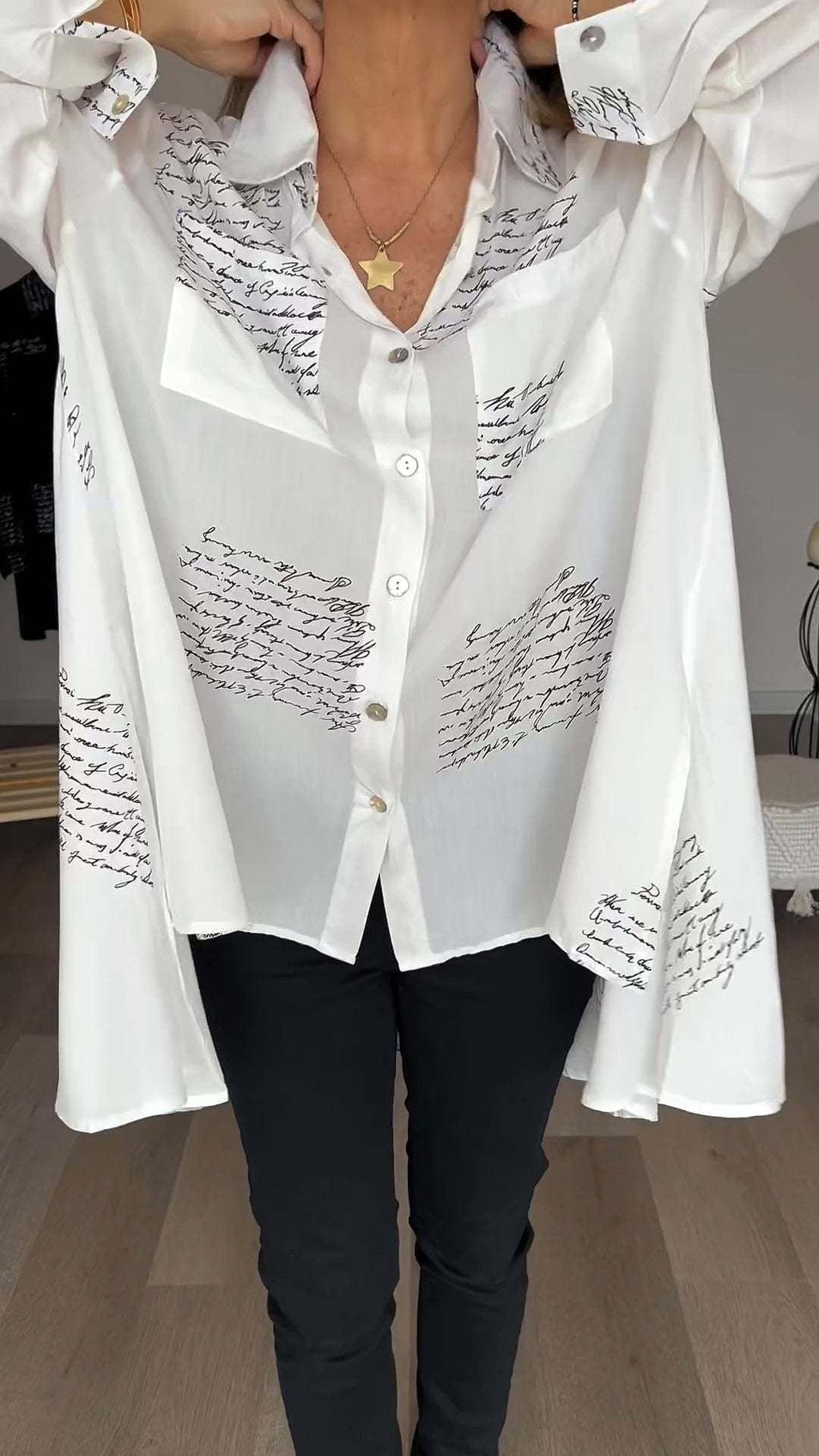 Women's Printed Relaxed Fit Button-Up Blouse