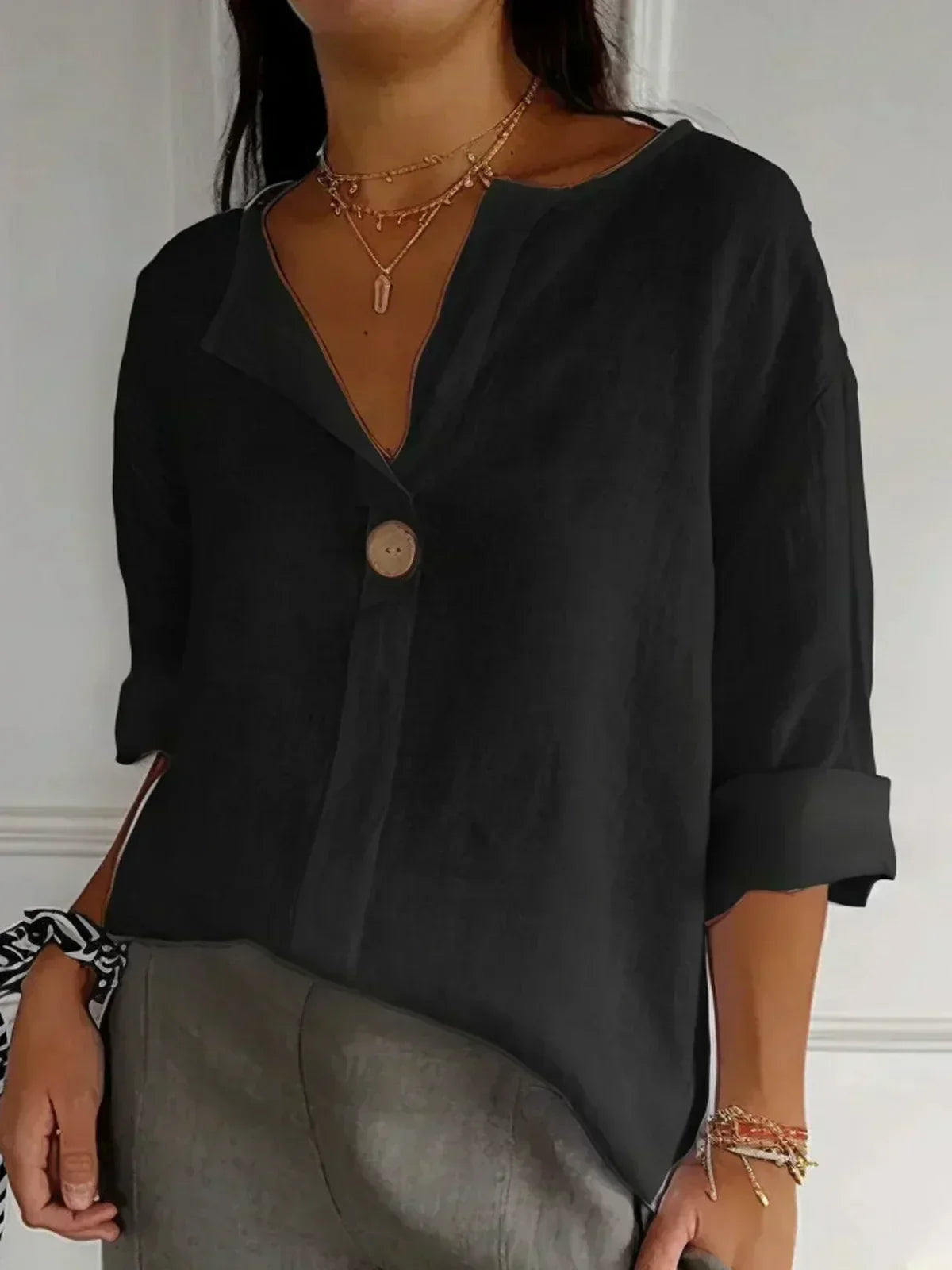 Women's V-Neck 3/4 Sleeve Button Blouse