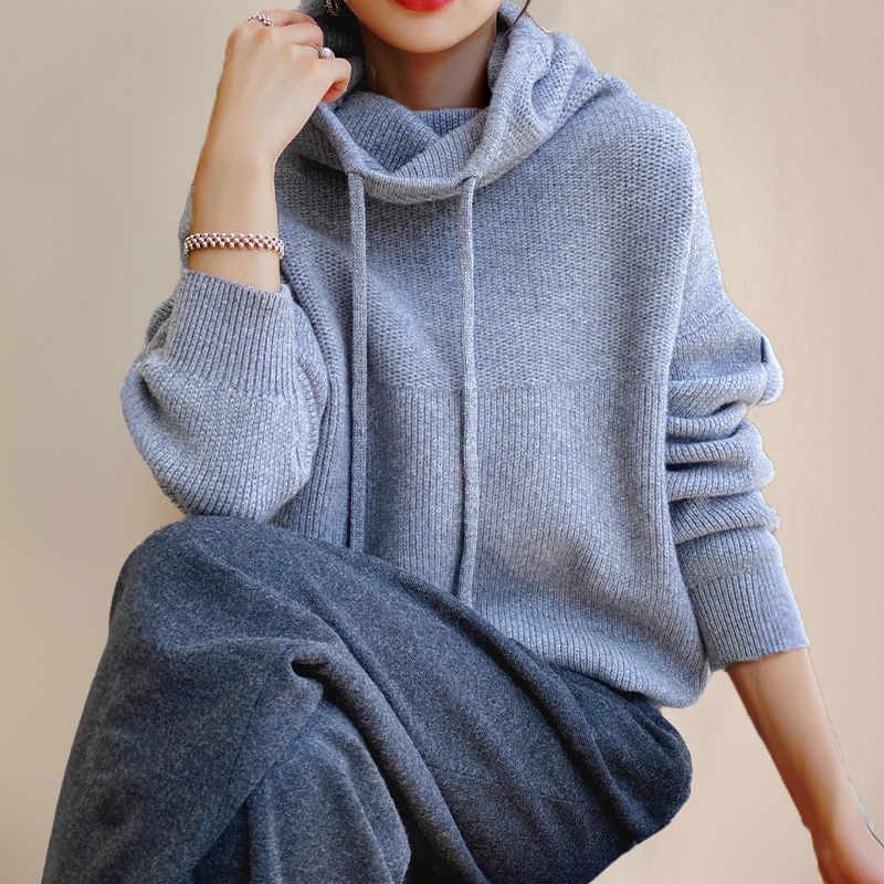 Women's Oversized Hooded Jumper