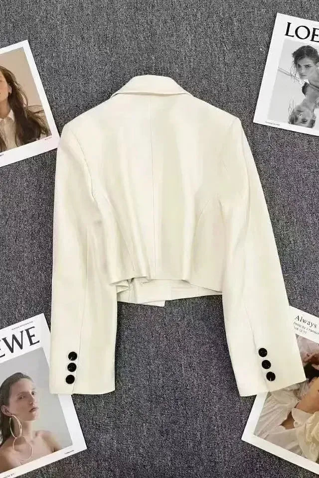Women's Cropped Blazer with Notched Lapel