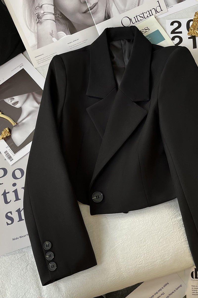 Women's Cropped Blazer with Notched Lapel