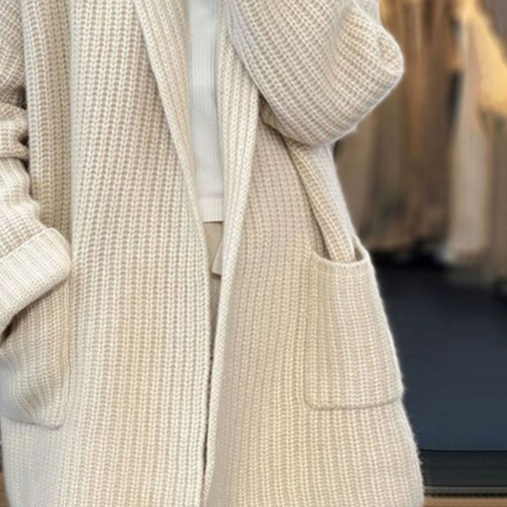 Women's Oversized Chunky Knit Cardigan