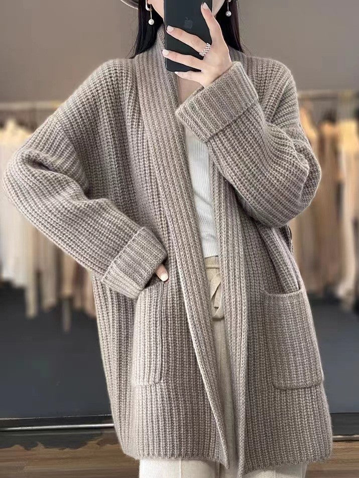 Women's Oversized Chunky Knit Cardigan