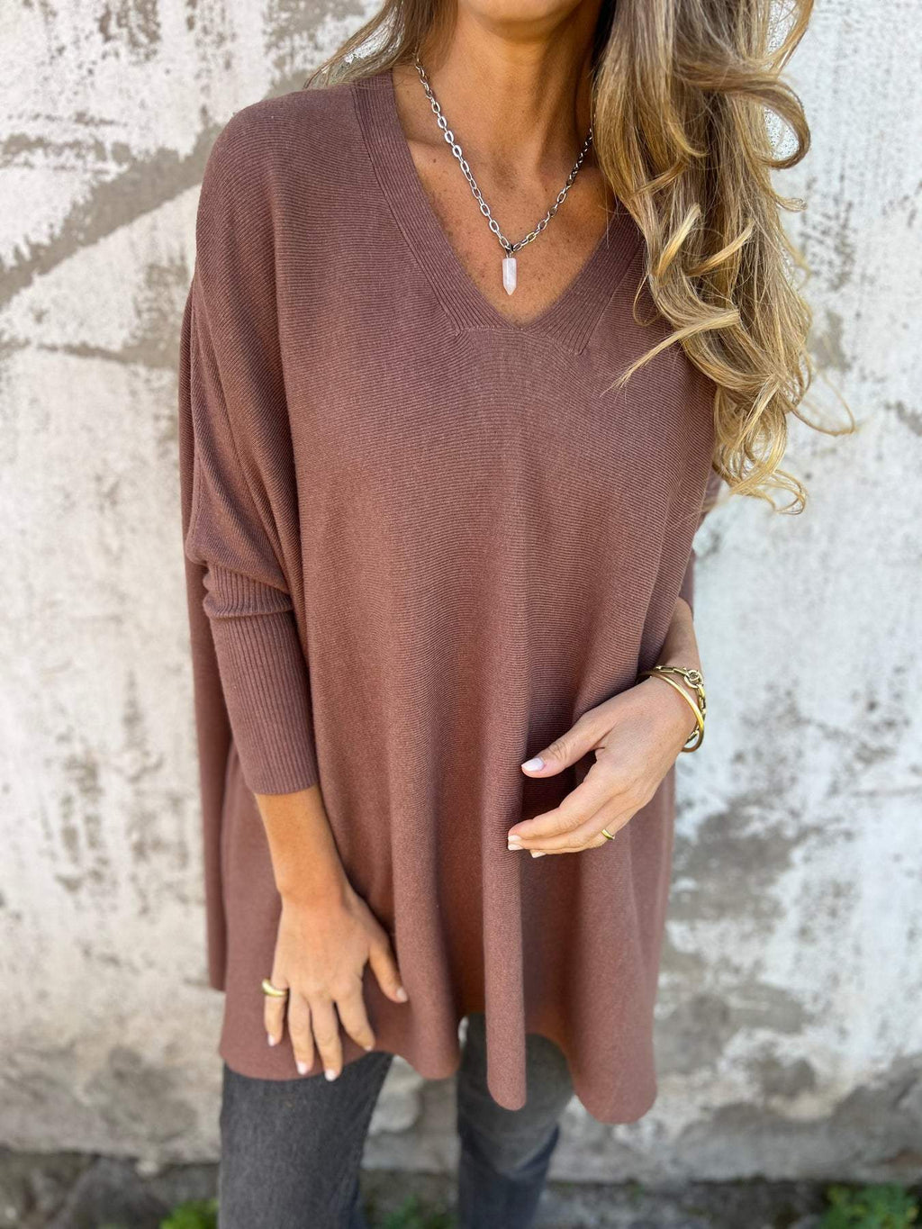 Women's Oversized V-Neck Long Sleeve Top