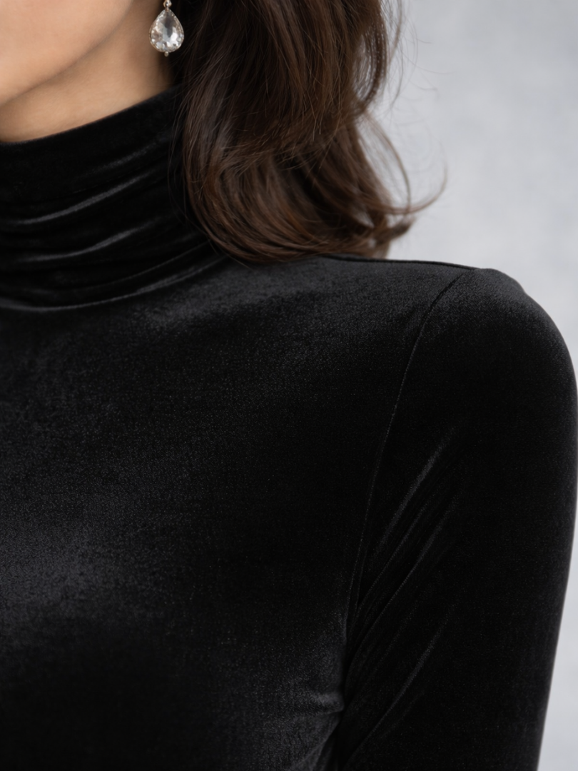 Margaux | Black Ruched Velvet Christmas Midi Dress