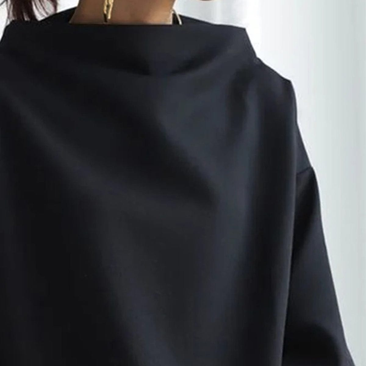 Women's Mock Neck Long Sleeve Top