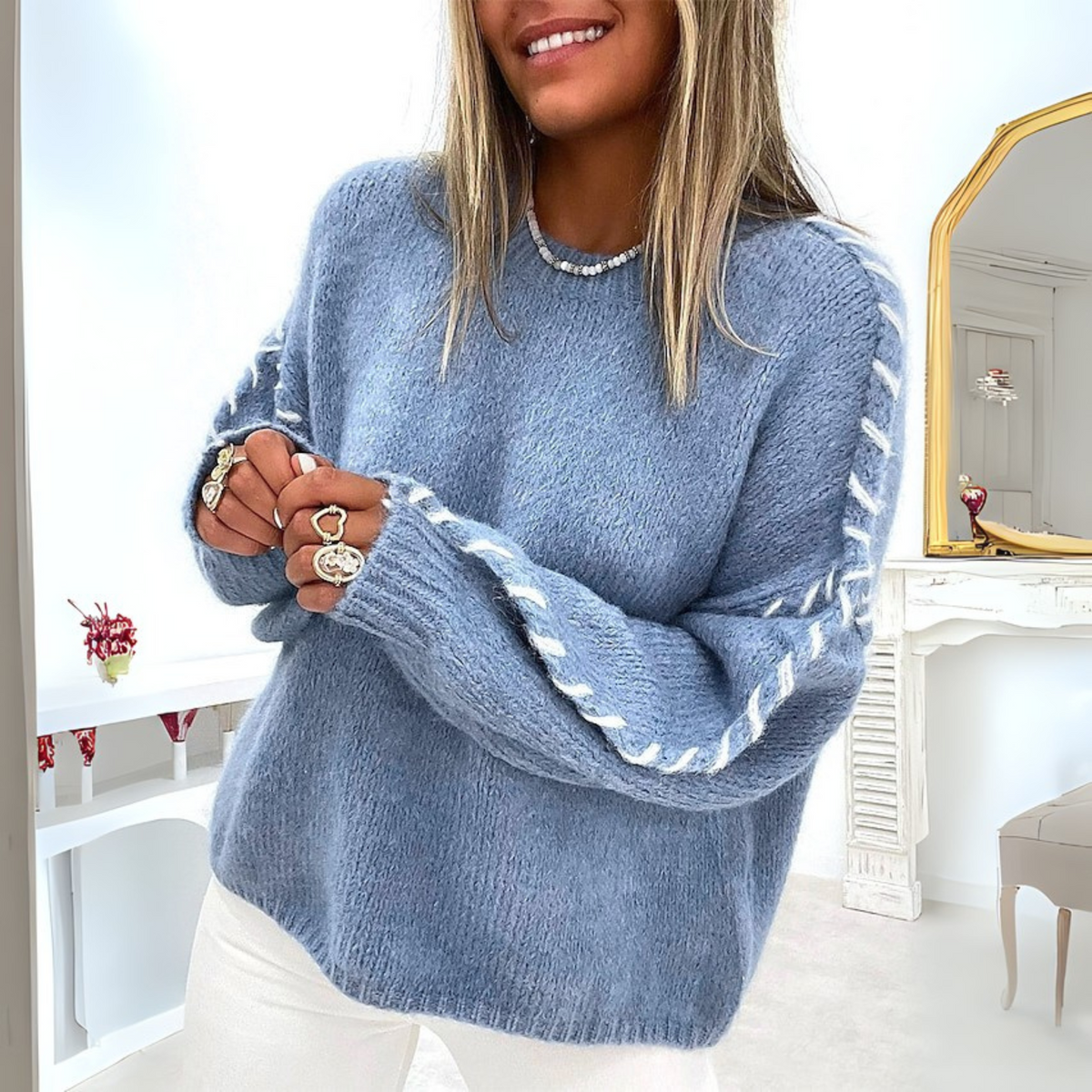 Women's Contrast Stitch Long Sleeve Sweater